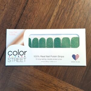 *Original Packaging* Color Street - Queen of Green